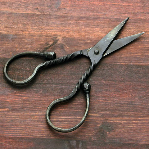 Retro Forged Twisted Iron Scissors