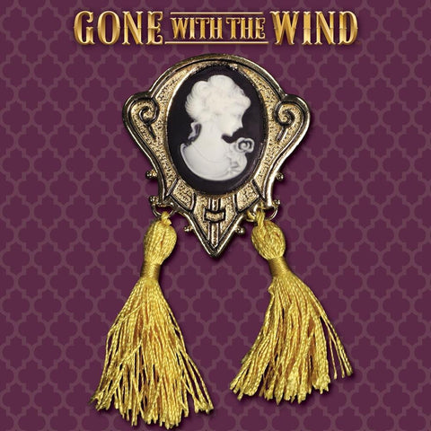 Christmas Cameo - costumesandcollectibles